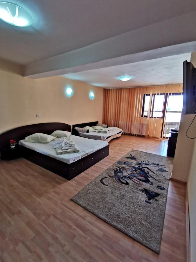 International Recola Motel Băneşti Eksteriør bilde